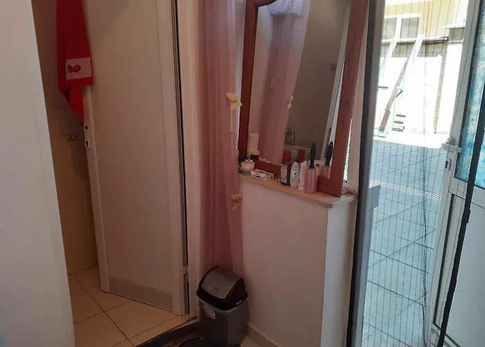 център варна, на минути пеш от морето! Varna