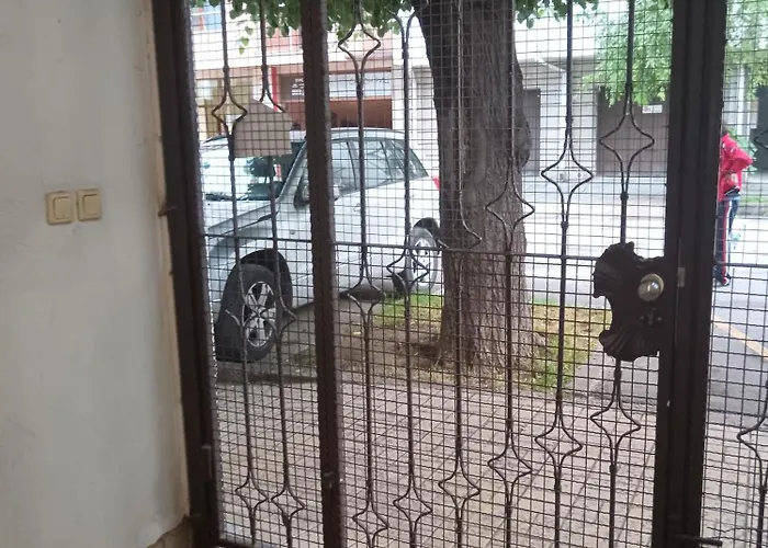 Апартаменты център варна, на минути пеш от морето! Варна