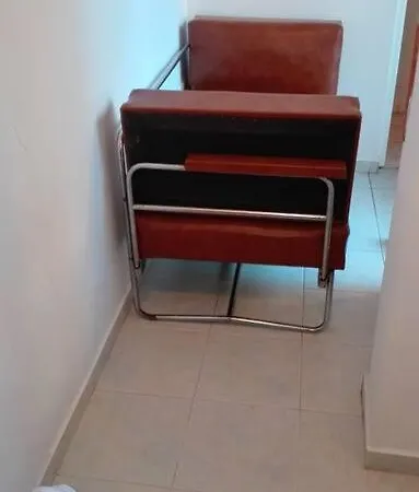 Apartment център варна, на минути пеш от морето!