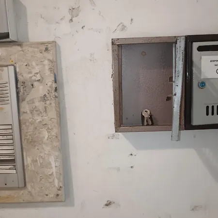 център варна, на минути пеш от морето! Várna