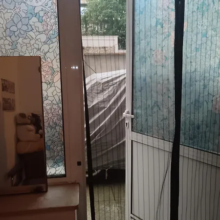 Apartment център варна, на минути пеш от морето!