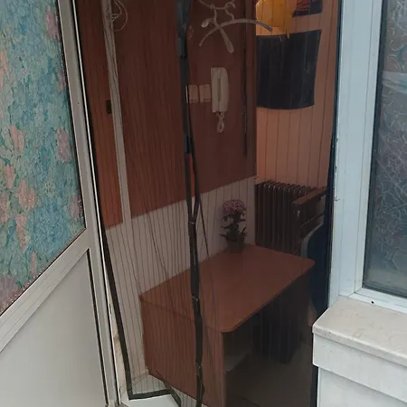 център варна, на минути пеш от морето! Apartman Várna