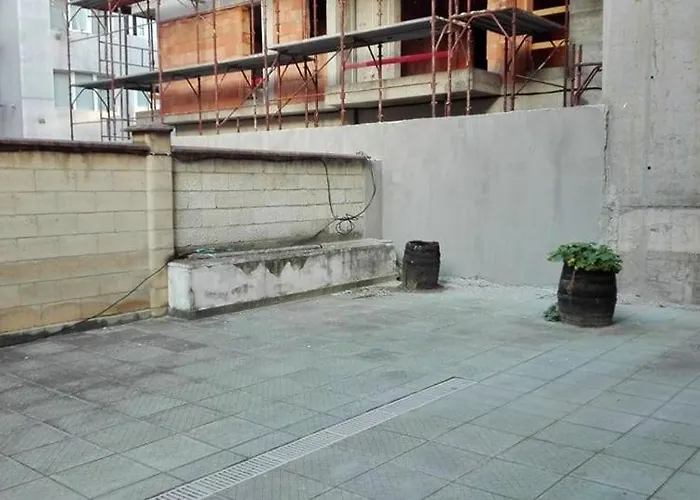 Apartament център варна, на минути пеш от морето!